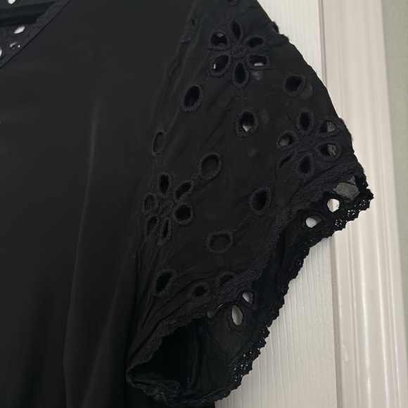 Johnny Was Black and Cream Graphic Embellished Blouse - Picture 4 of 9